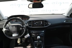 Peugeot-308-16-e-HDi-Access-StopStart-10