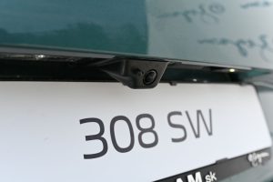 Peugeot-308-SW-ALLURE-BlueHDi-130k-EAT8-12
