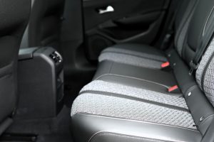 Peugeot-308-SW-ALLURE-Hybrid-145k-e-DCS6-MHEV-20