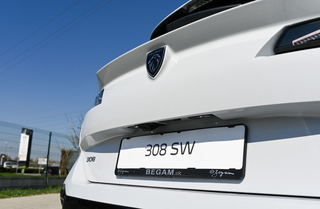 Peugeot-308-SW-GT-15-BlueHDi-130k-EAT8-8
