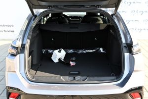 Peugeot-308-SW-NEW-308-SW-GT-Hybrid-145k-e-DCS6-MHEV-31