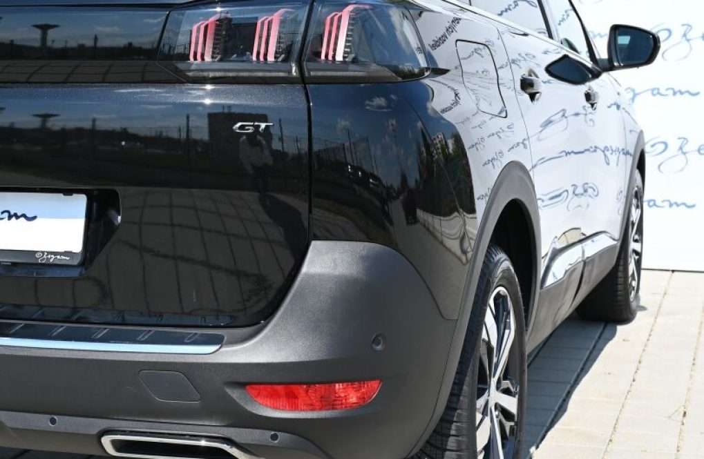 Peugeot-5008-12-PureTech-130k-GT-8