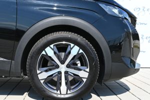 Peugeot-5008-12-PureTech-130k-GT-9