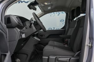 Peugeot-Expert-E-Expert-Combi-L3-Electric-136k-75-kWh-11