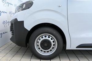 Peugeot-Expert-Furgon-L3-BlueHDi-150-k-BVM6-5