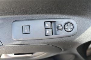 Peugeot-Partner-L2-1000kg-FURGON-BlueHDi-130-BVM6-17