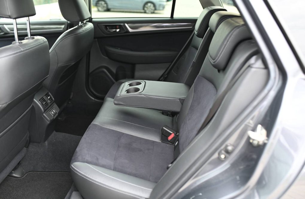 Subaru-Outback-25i-Eye-Sight-Special-Edition-AWD-Lineartronic-22