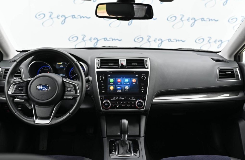 Subaru-Outback-25i-Eye-Sight-Special-Edition-AWD-Lineartronic-9