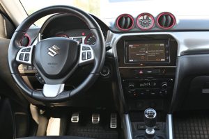 Suzuki-Vitara-S-14-BoosterJet-2WD-10