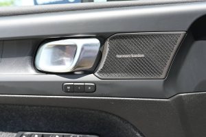 Volvo-C40-Recharge-Twin-Motor-Ultimate-AWD-AT-13