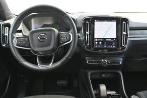 Volvo-C40-Recharge-Twin-Motor-Ultimate-AWD-AT-8