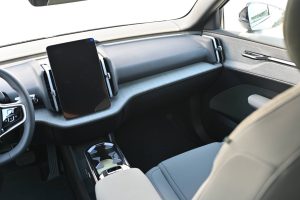 Volvo-EX30-SINGLE-MOTOR-LONG-RANGE-PLUS-RWD-10