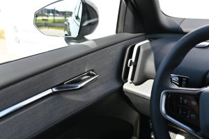 Volvo-EX30-SINGLE-MOTOR-LONG-RANGE-PLUS-RWD-14