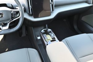 Volvo-EX30-SINGLE-MOTOR-LONG-RANGE-PLUS-RWD-17