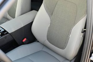 Volvo-EX30-SINGLE-MOTOR-LONG-RANGE-PLUS-RWD-19