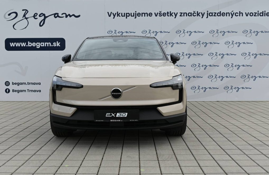Volvo-EX30-SINGLE-MOTOR-LONG-RANGE-PLUS-RWD-3