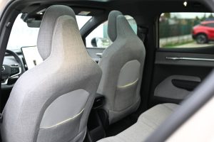 Volvo-EX30-Twin-Motor-ULTRA-31