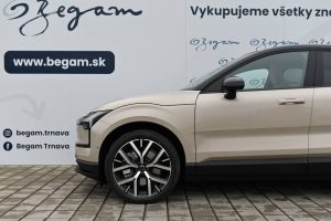 Volvo-EX30-Twin-Motor-ULTRA-4