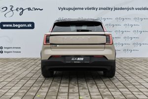 Volvo-EX30-Twin-Motor-ULTRA-6
