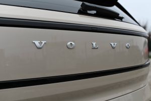 Volvo-EX30-Twin-Motor-ULTRA-9