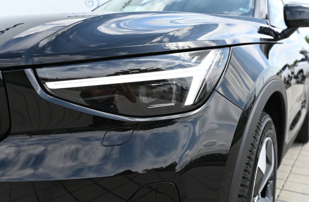 Volvo-XC40-B3-P-PLUS-4