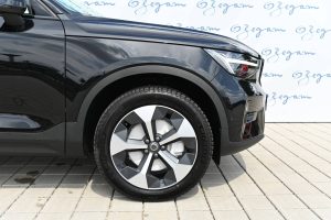 Volvo-XC40-B3-P-PLUS-8