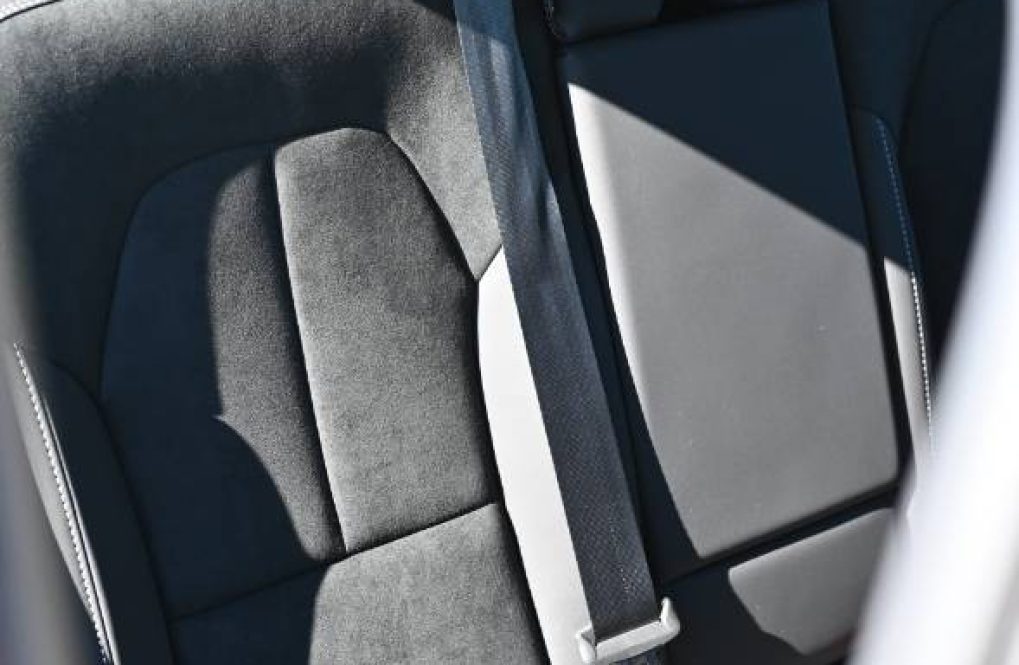 Volvo-XC40-B3-P-PLUS-MHEV-18