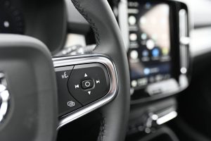 Volvo-XC40-B3-P-PLUS-MHEV-19