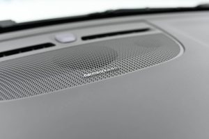 Volvo-XC40-B3-P-PLUS-MHEV-20