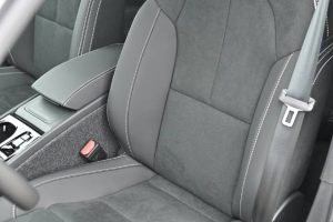 Volvo-XC40-B3-P-PLUS-MHEV-21