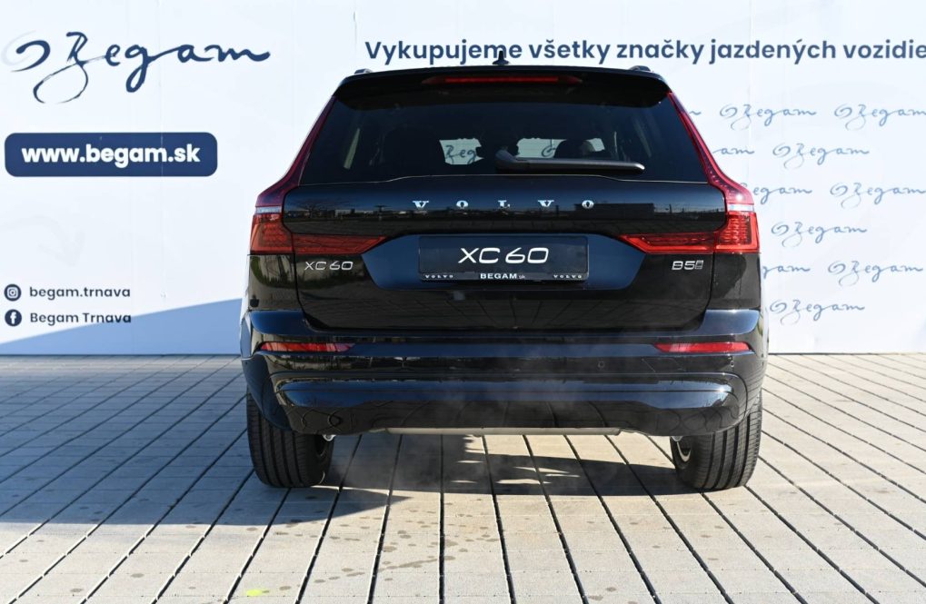 Volvo-XC60-B5-P-CORE-6