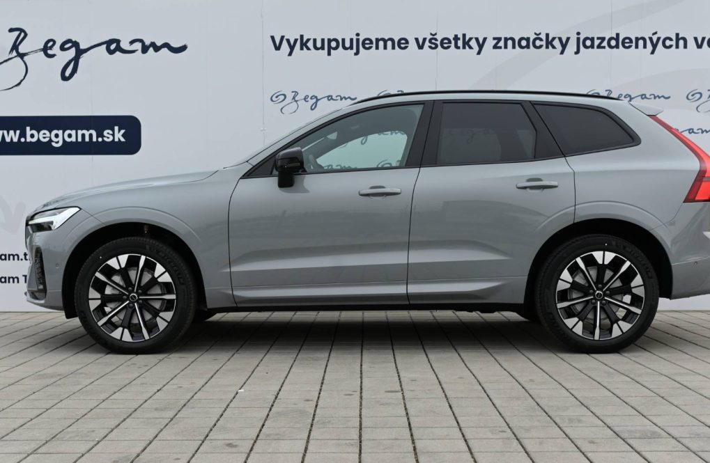 Volvo-XC60-B5-P-PLUS-2