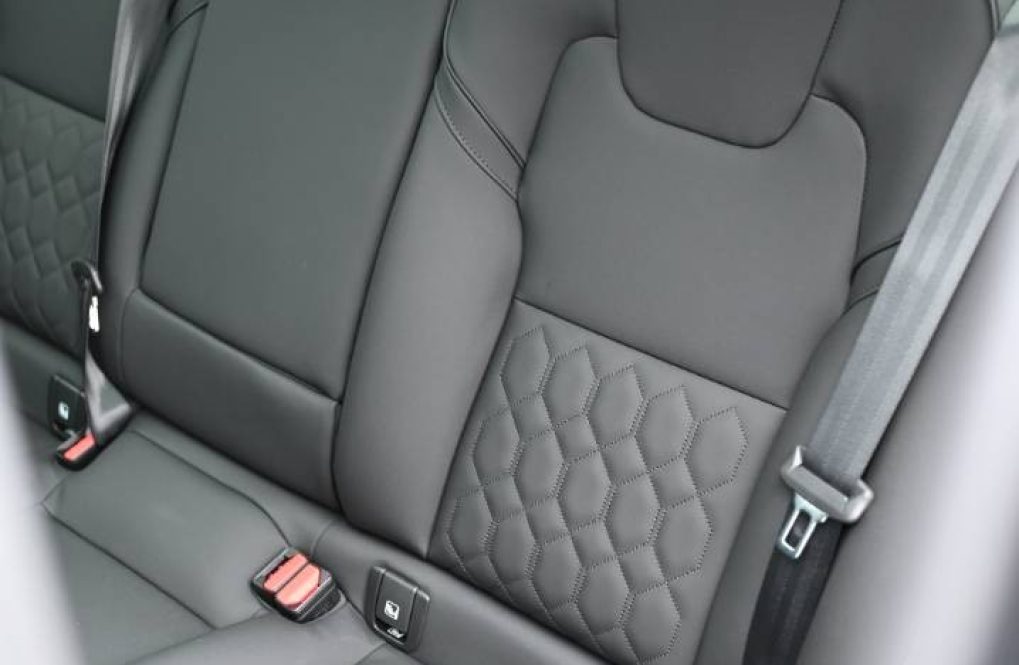 Volvo-XC60-B5-P-ULTRA-DARK-AWD-25