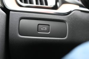 Volvo-XC60-B5-P-ULTRA-DARK-AWD-30