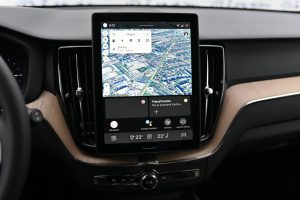 Volvo-XC60-T8-PHEV-PLUS-DARK-12