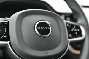 Volvo-XC60-T8-PHEV-PLUS-DARK-22