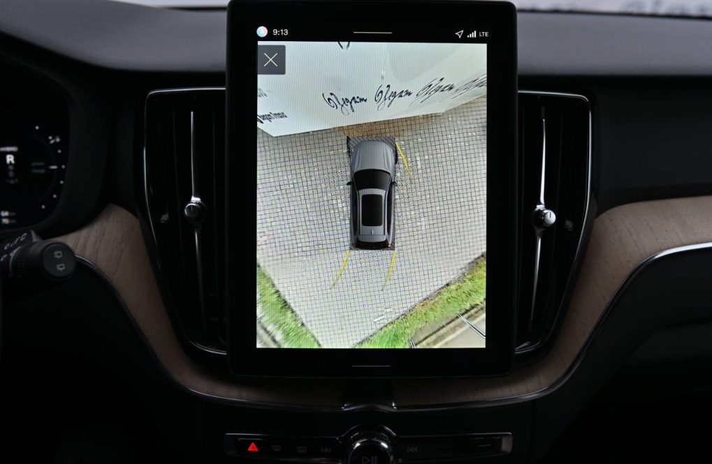 Volvo-XC60-T8-PHEV-PLUS-DARK-25