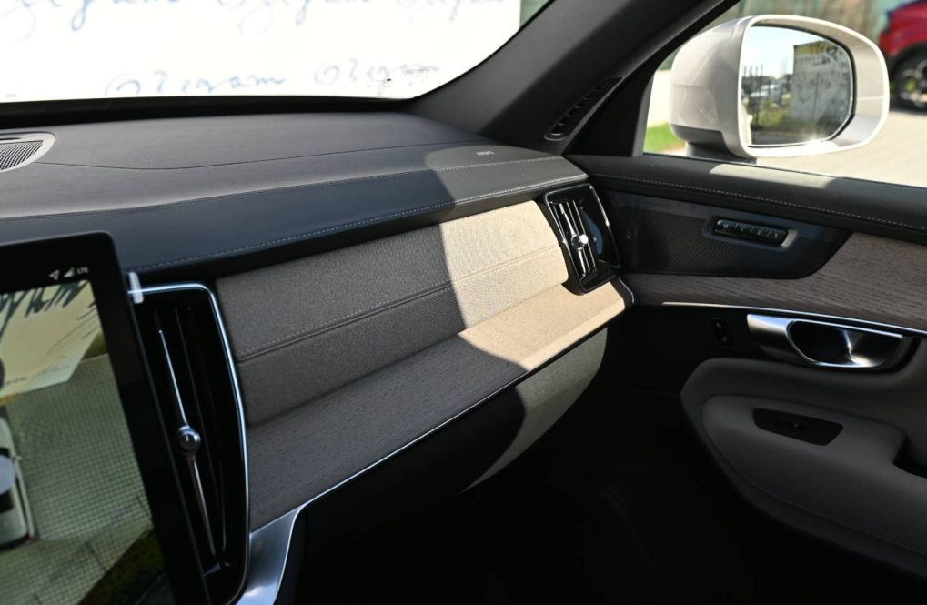 Volvo-XC90-B5-P-PLUS-BRIGHT-19