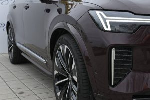 Volvo-XC90-B5-P-PLUS-BRIGHT-2