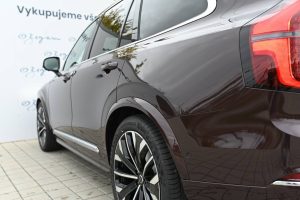 Volvo-XC90-B5-P-PLUS-BRIGHT-9