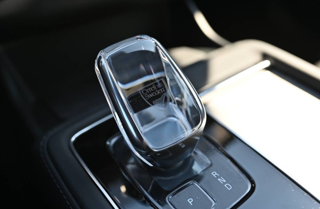Volvo-XC90-B5-P-PLUS-Black-Edition-14