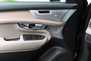 Volvo-XC90-T8-P-PHEV-ULTRA-Bright-21