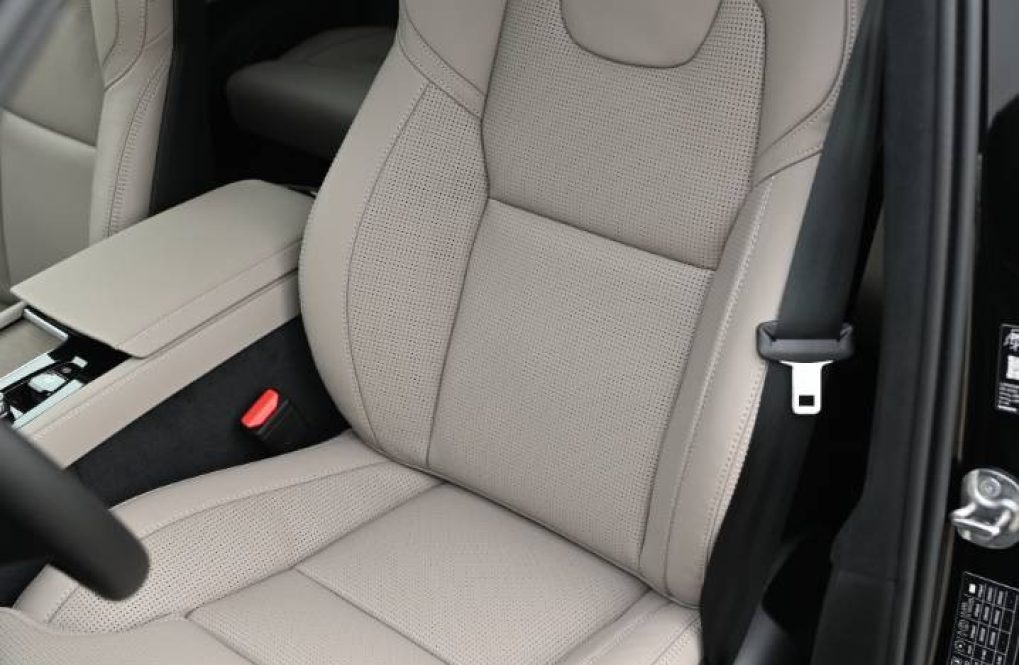 Volvo-XC90-T8-P-PHEV-ULTRA-Bright-27