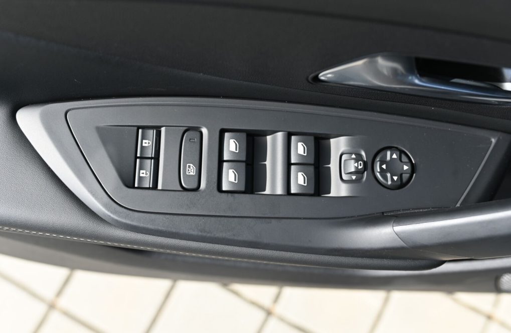 Xr8nsU5qd_fss