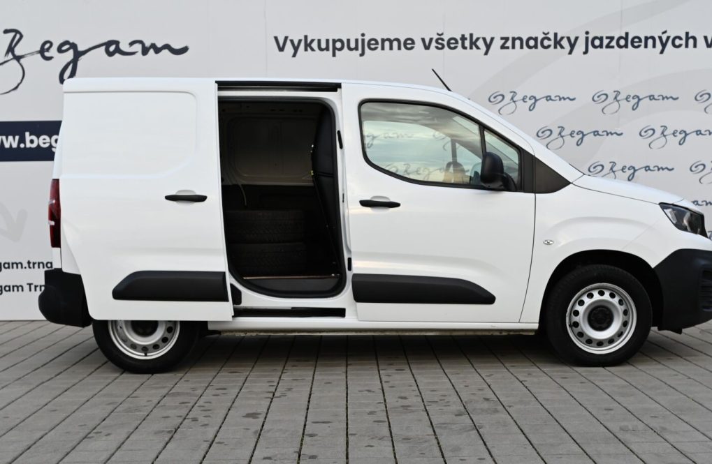 gzn_Uzf4Ux_fss
