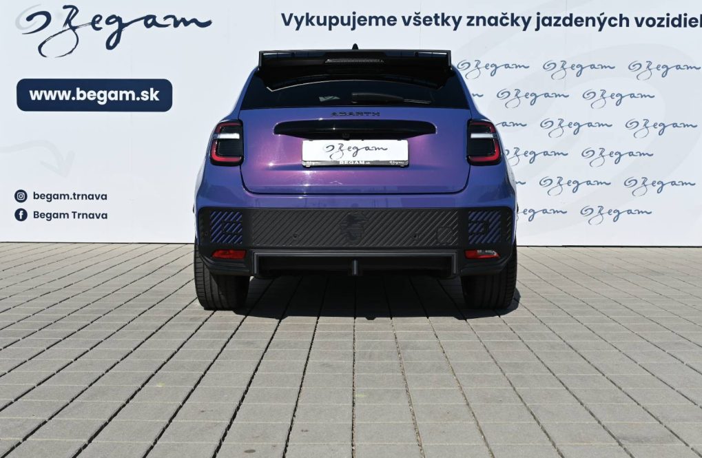 j12C5BoLK_fss